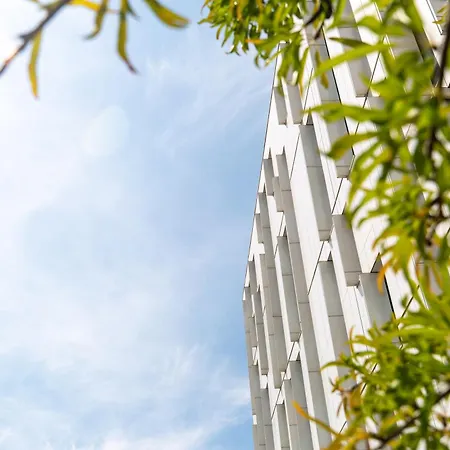 Hotel Toyoko Saint Charles